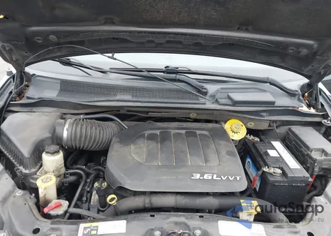 2013 Chrysler Town & Country Limited from USA, damaged, VIN 2C4RC1GG8DR758137